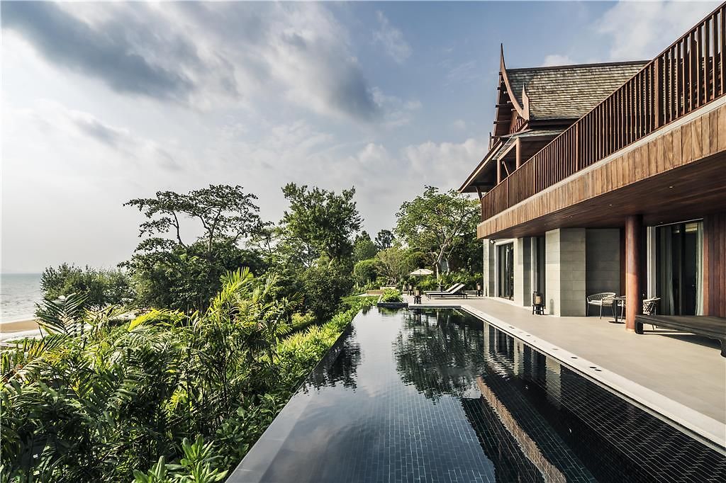 Andaz Jomtien Beach, By Hyatt โรงแรม Pattaya