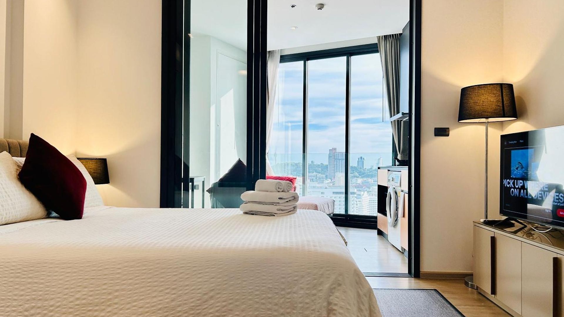 Edge By Yoyo อพาร์ทเม้น Pattaya