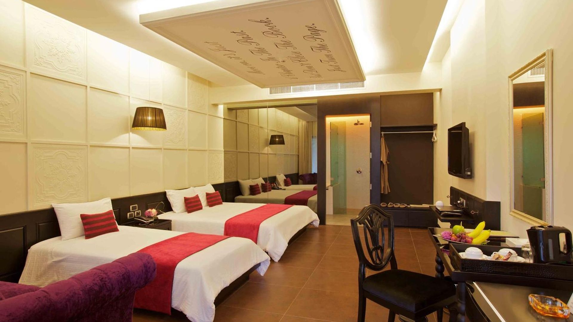 Long Garden & Pavilions 5*