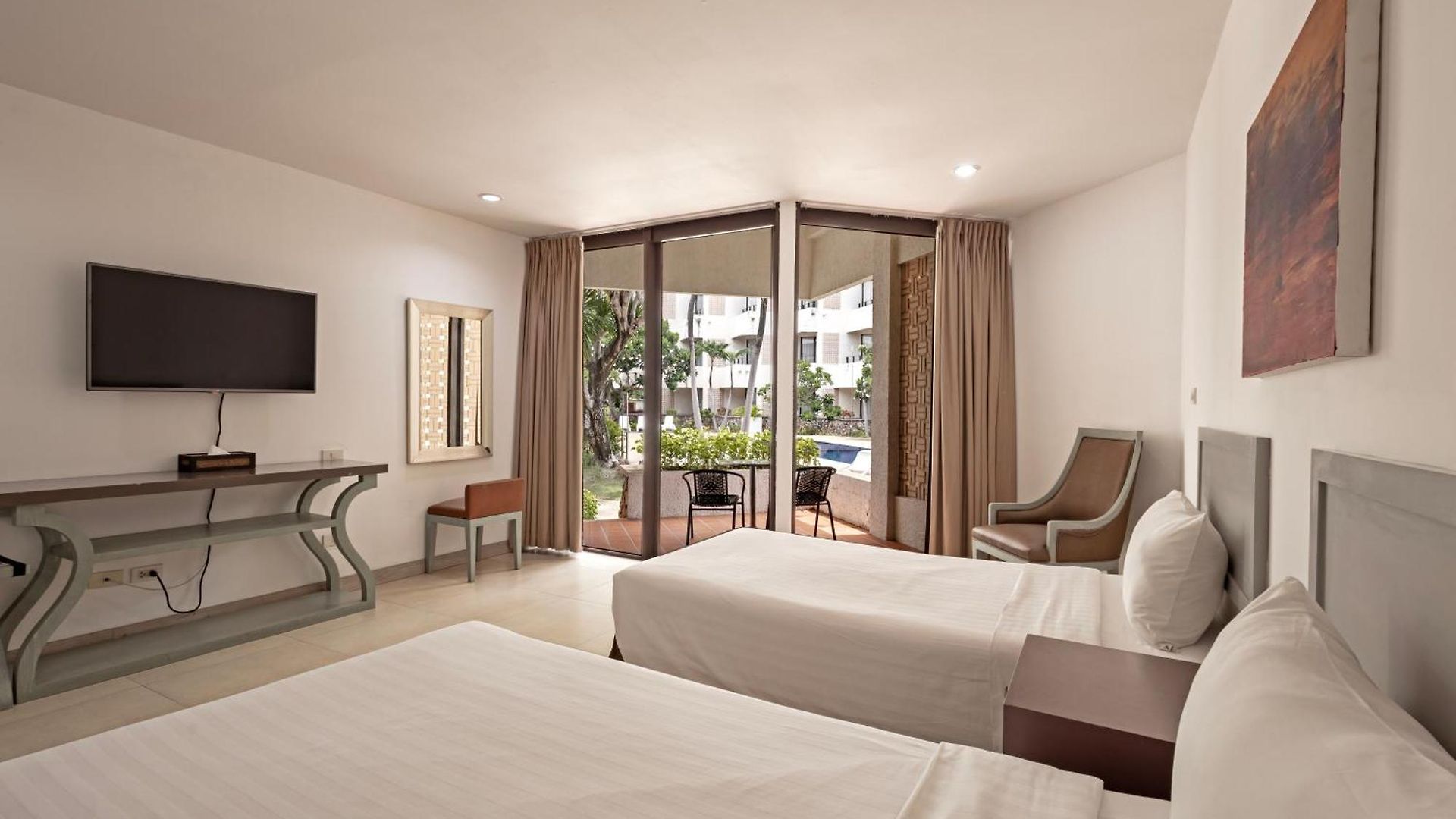 Tropicana รีสอร์ท 4*