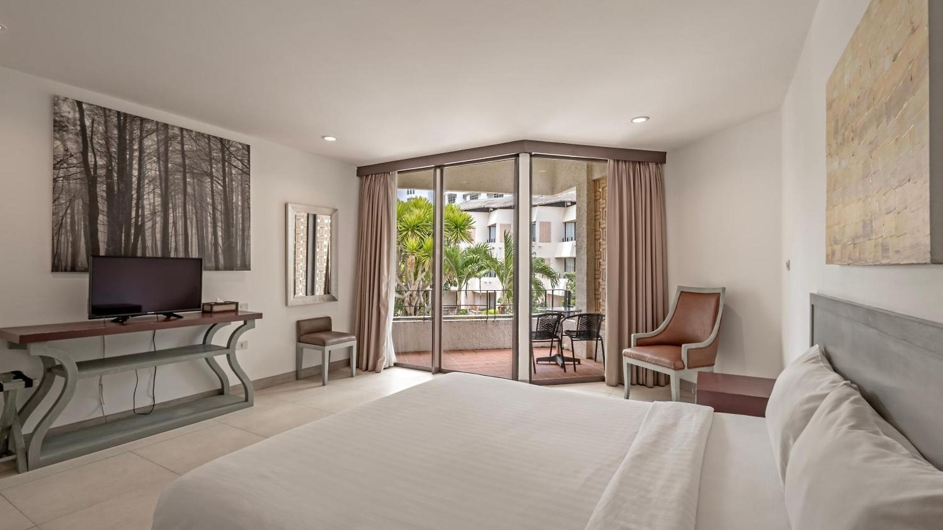 Tropicana 4* Pattaya
