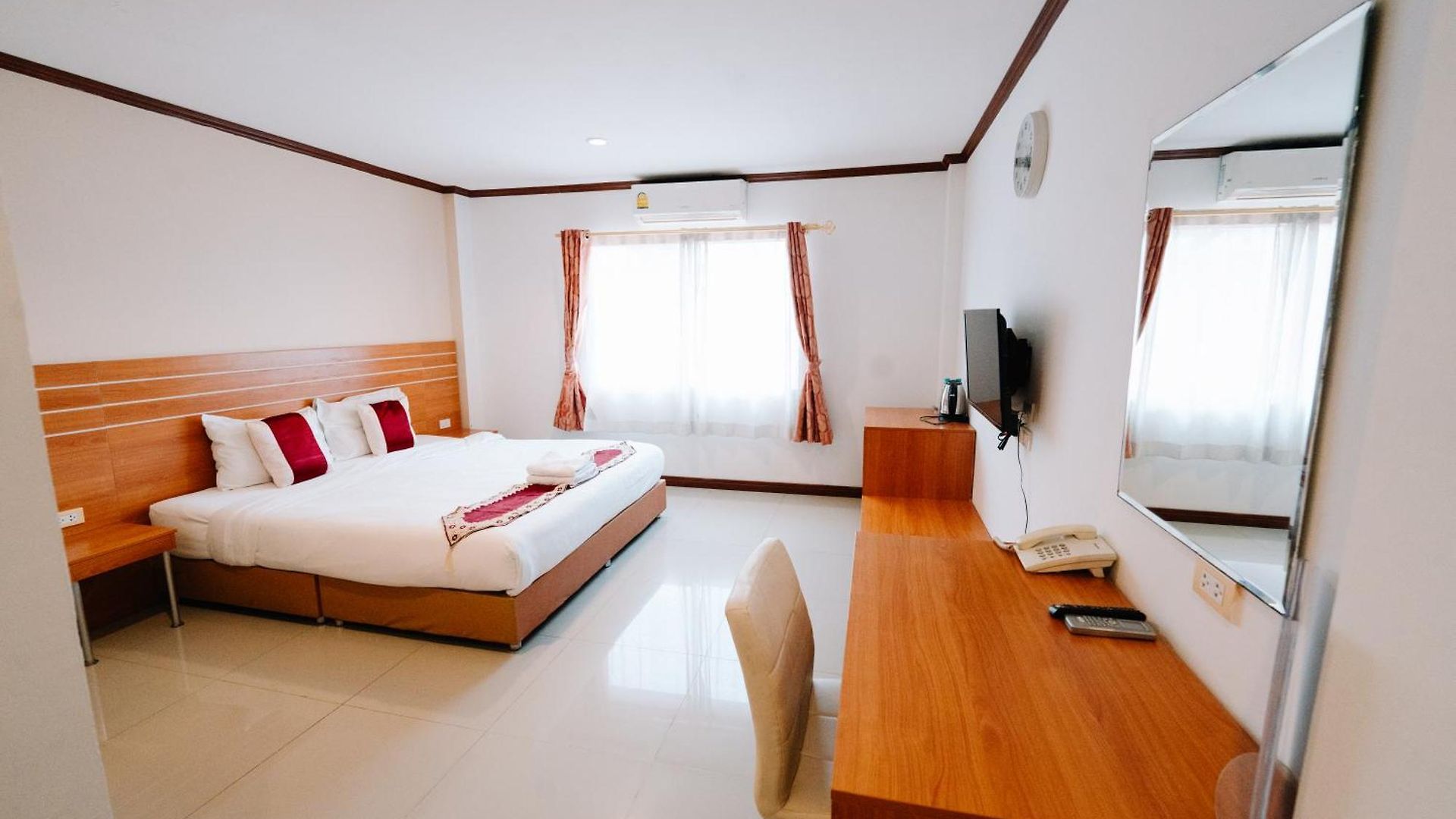 Regenta Residency โรงแรม 3*