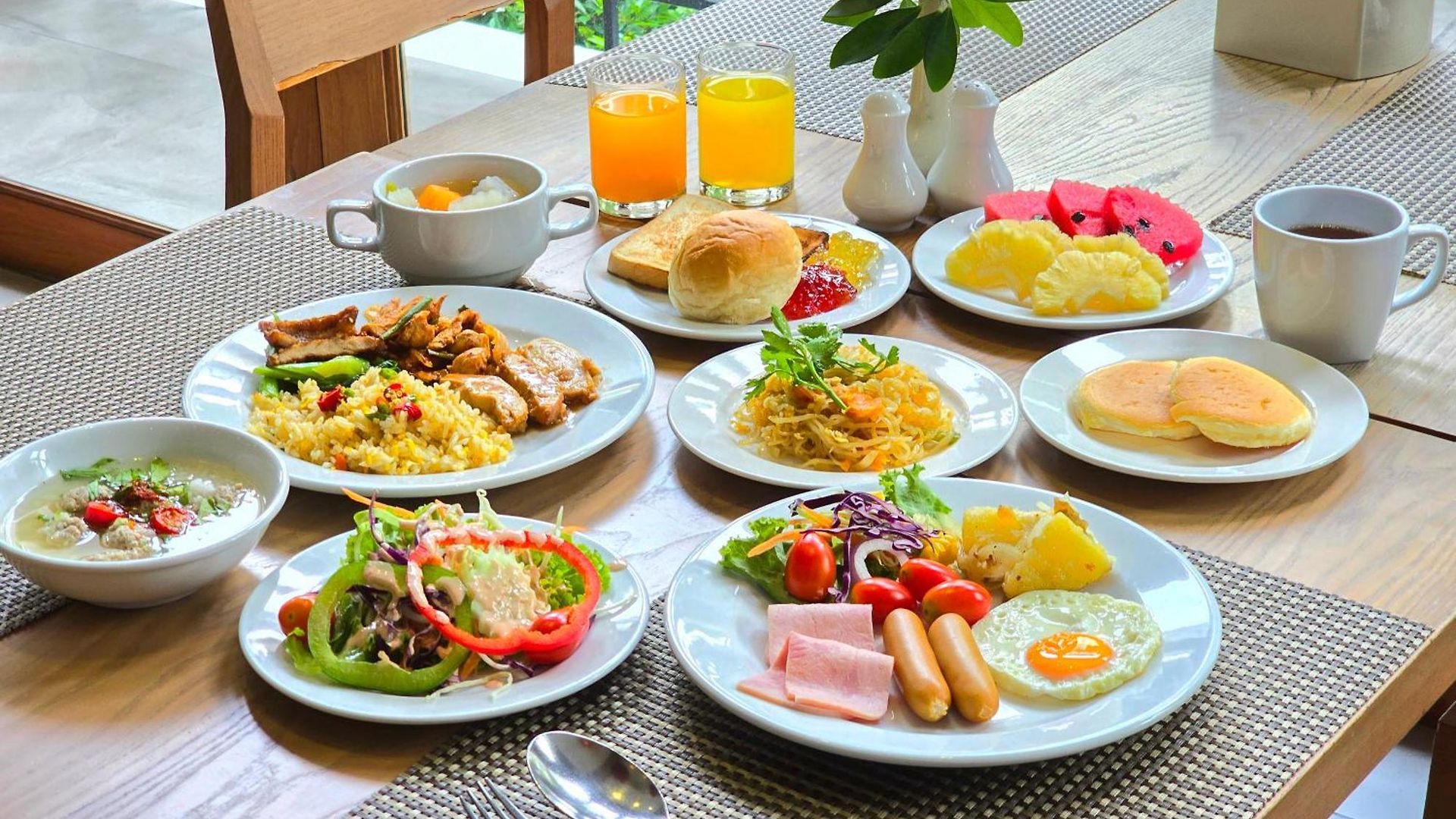 Welcome World Beachfront โรงแรม 4*