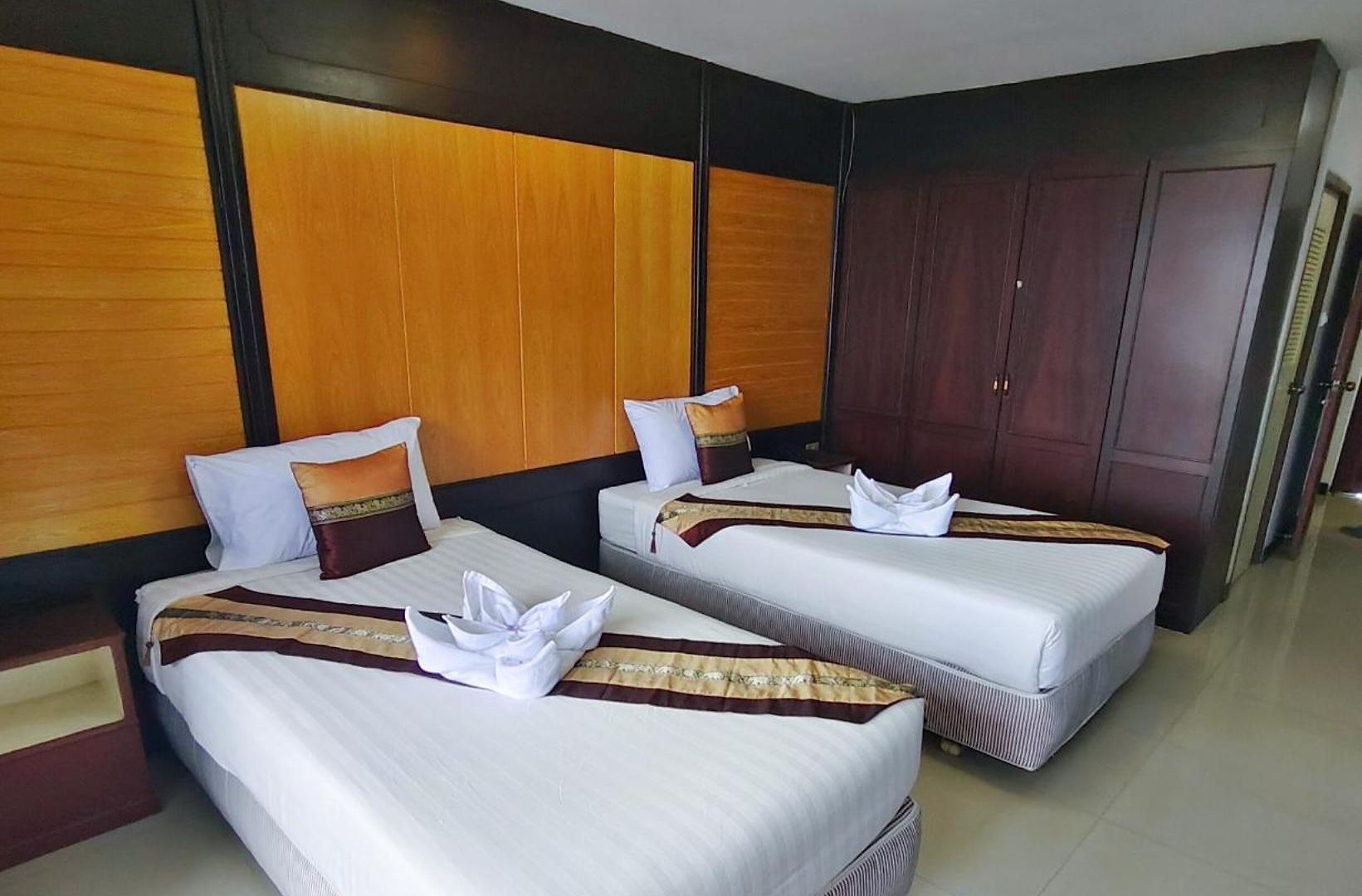 โรงแรม Suppamitr 3*