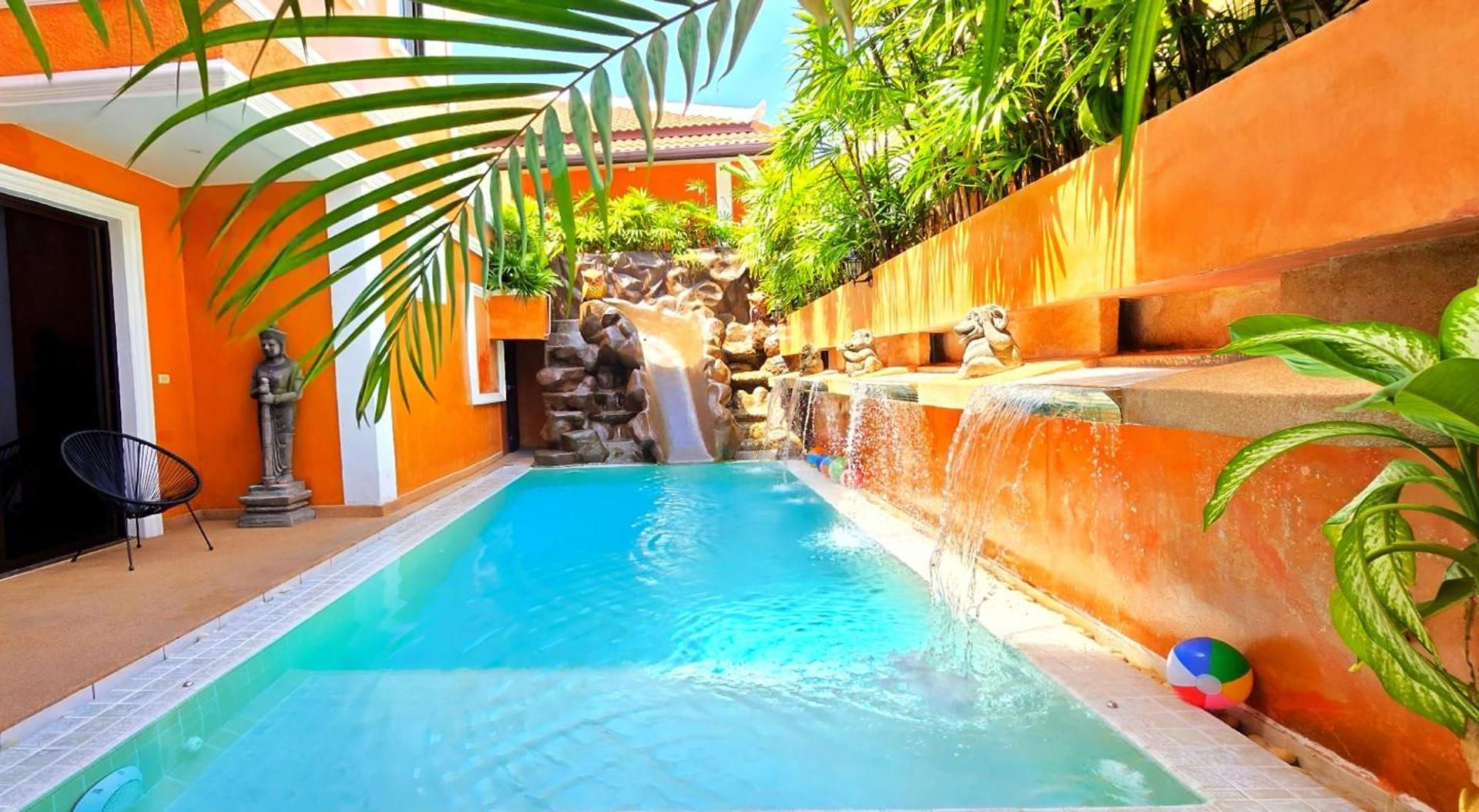 Hideland Luxury Pool Walking Street * Pattaya