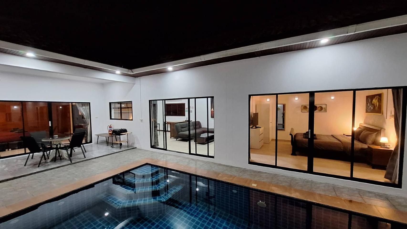 Majestic 2bedroom Poolvilla51, Gate Villa *