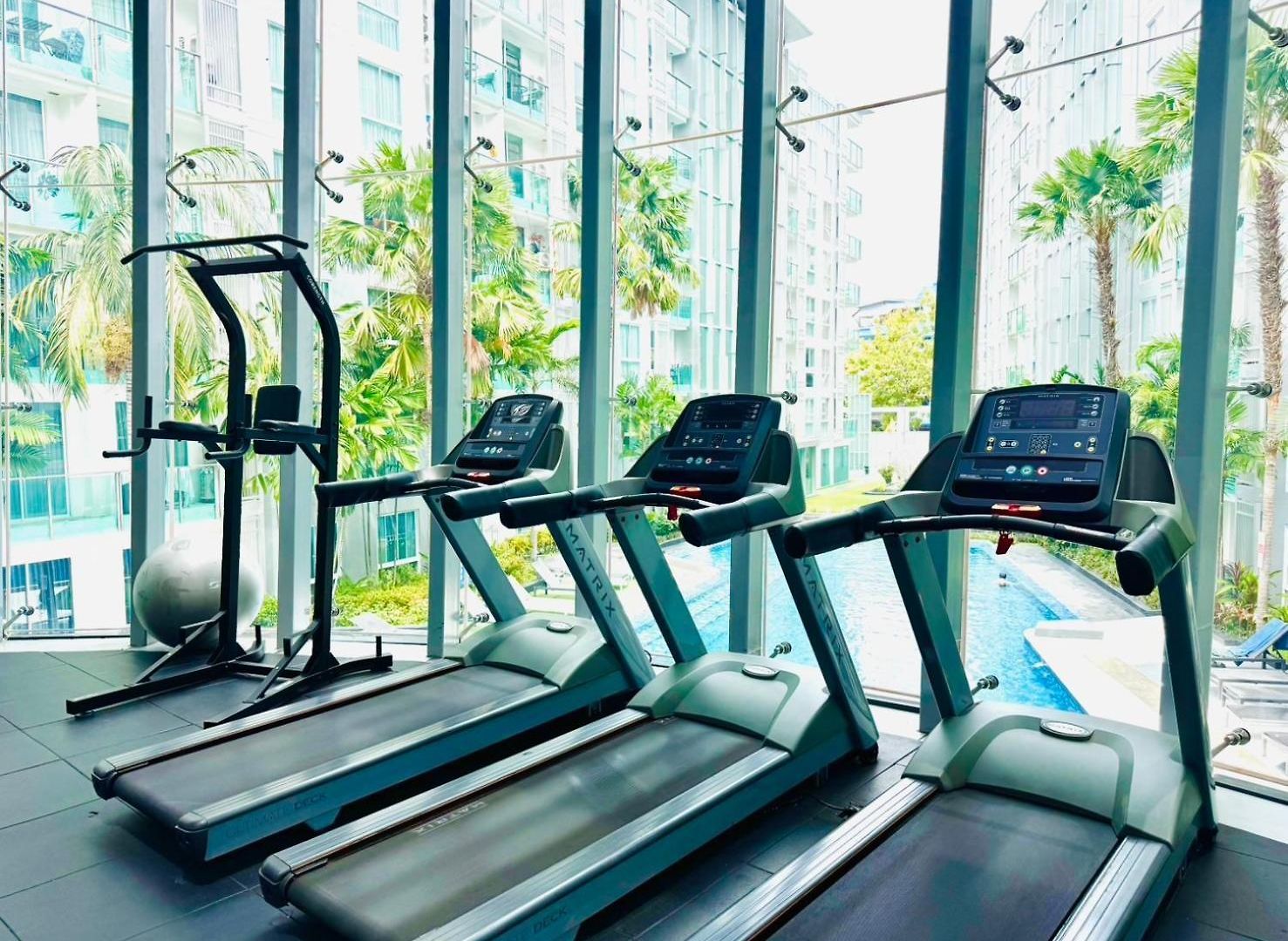อพาร์ทเม้น Ccr Center Jk *