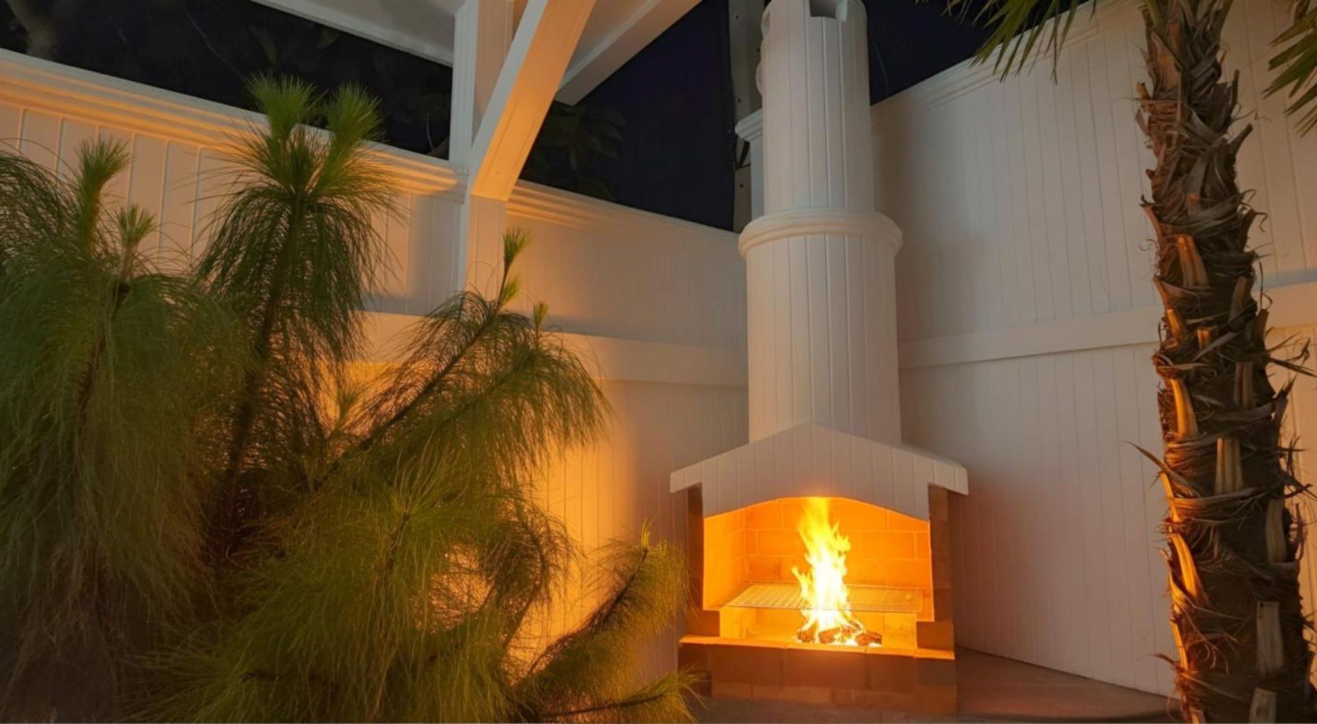 Nebuland Luxury Pool Walking Street *