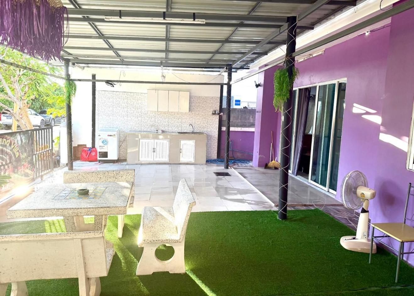 Warisa Grand 3 Bedroom