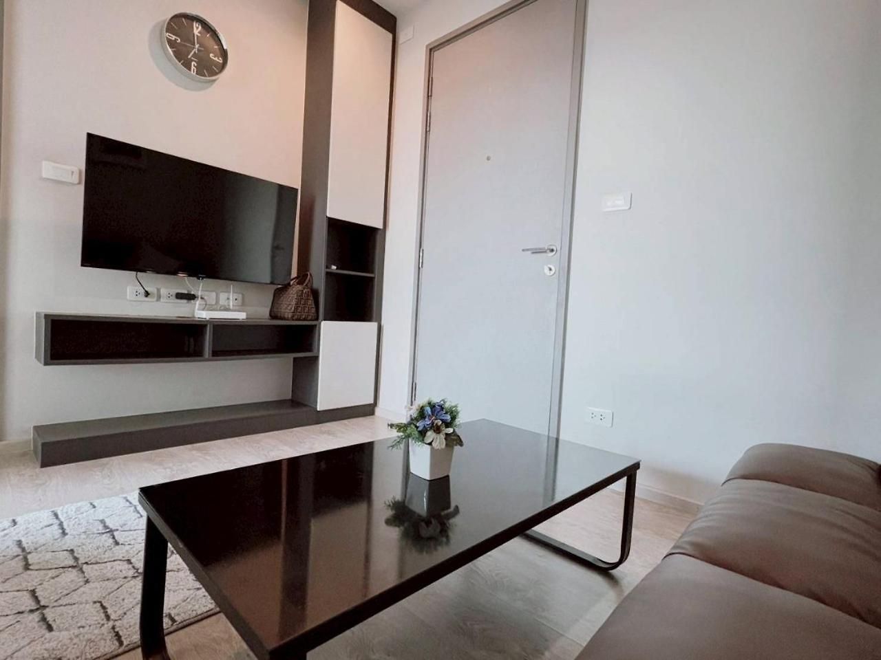 The Base Pattaya, High Floor, Seaview
