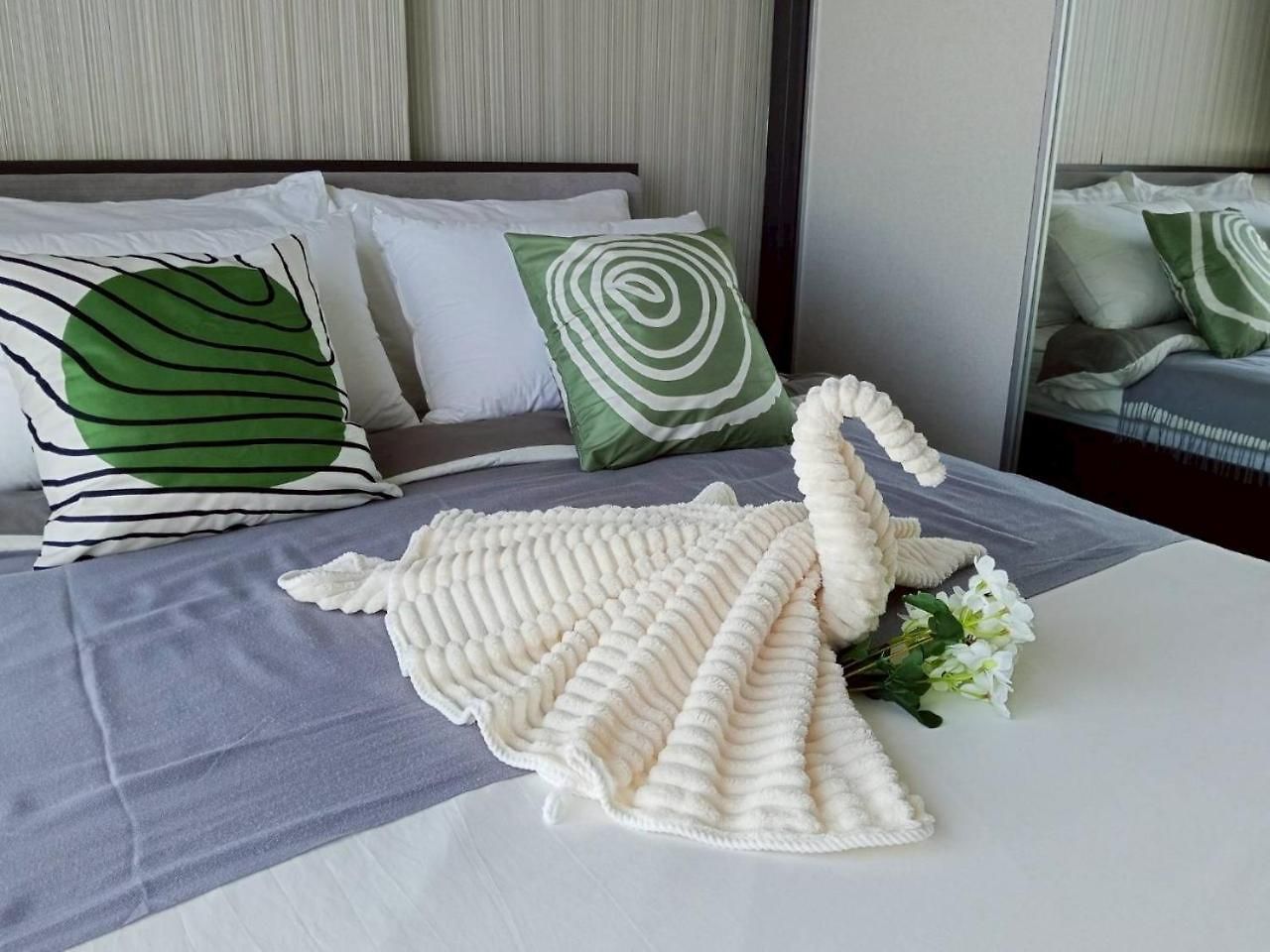 The Base Pattaya, High Floor, Seaview อพาร์ทเม้น