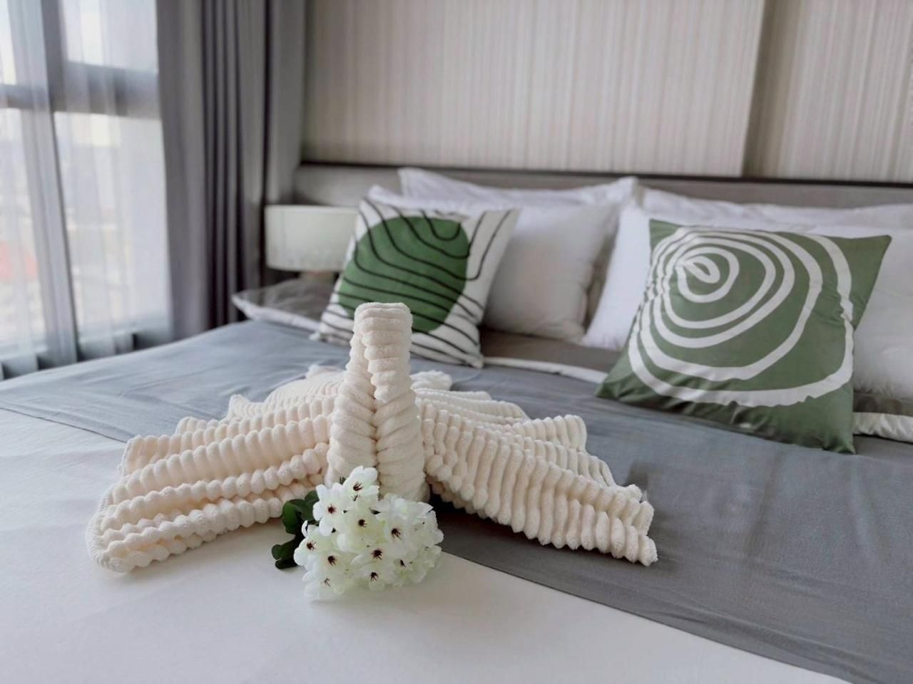 The Base Pattaya, High Floor, Seaview * Pattaya