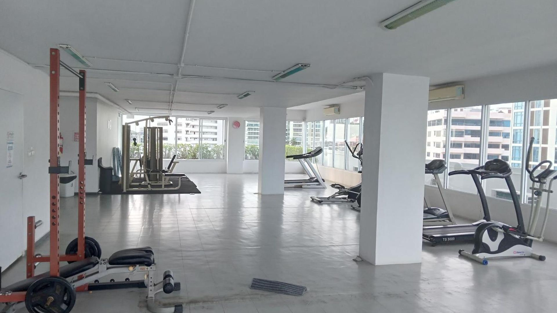 Aoh 20 Sqm 750 M อพาร์ทเม้น Pattaya