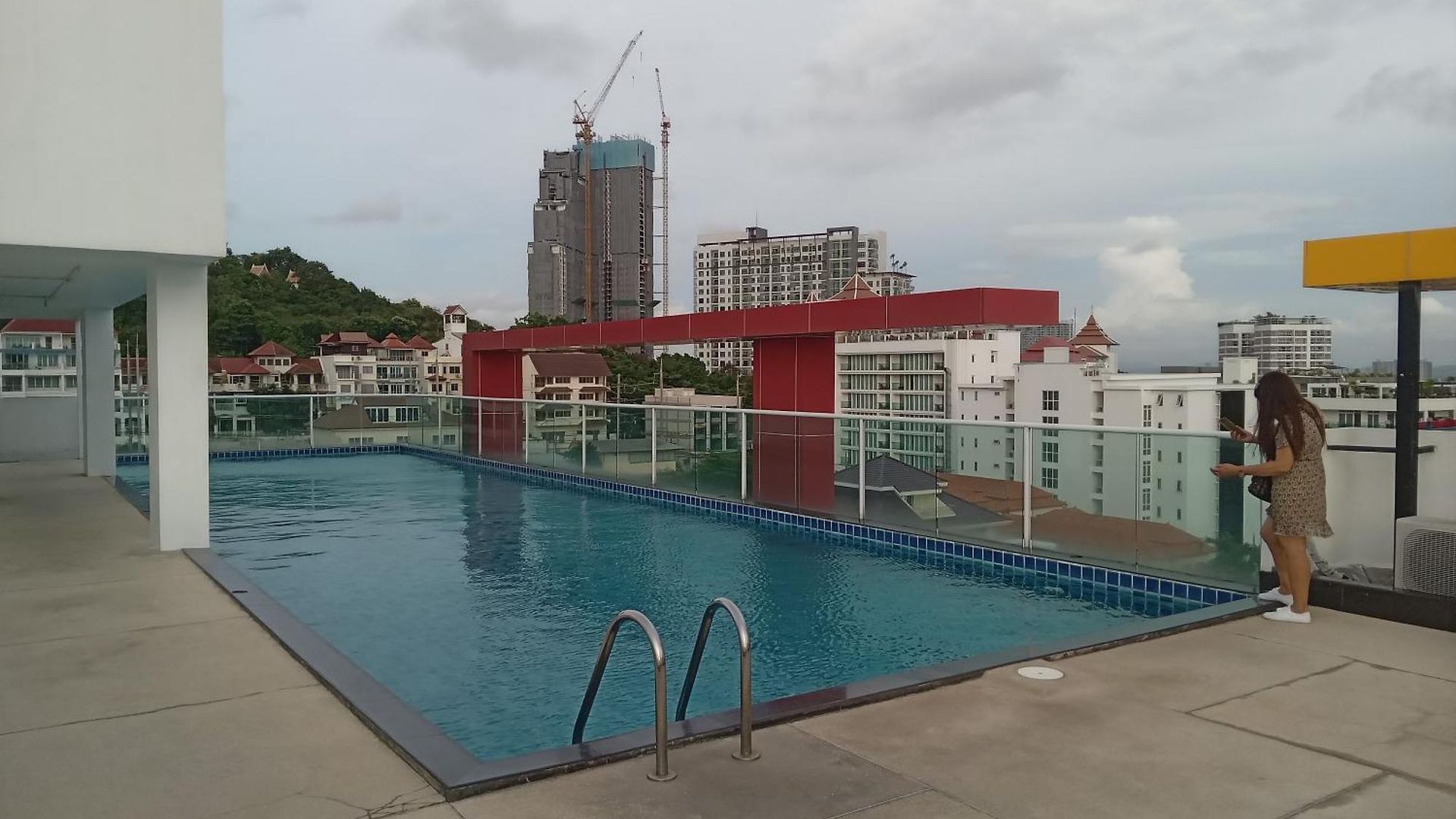 Aoh 20 Sqm 750 M อพาร์ทเม้น Pattaya