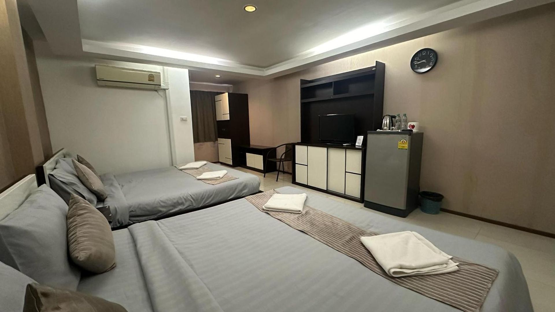 Hop Stays-pattaya โรงแรม Pattaya