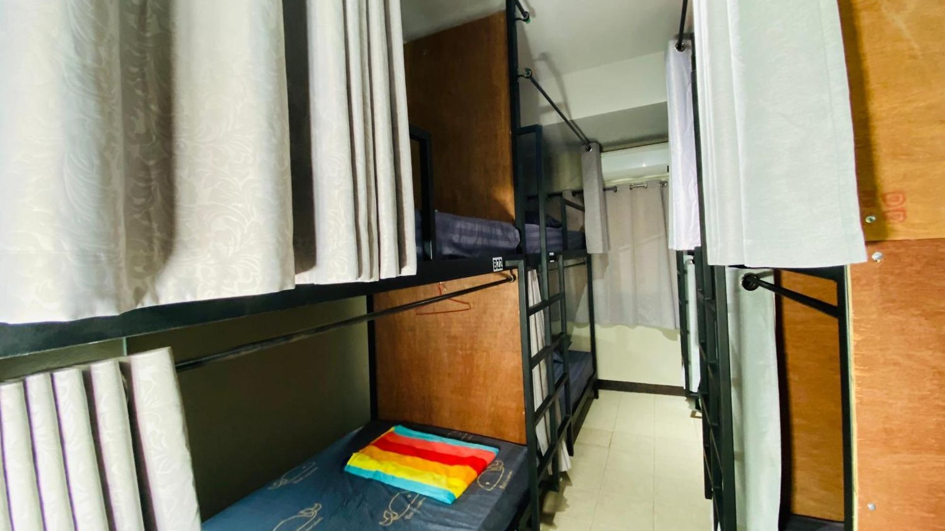 Jomstay