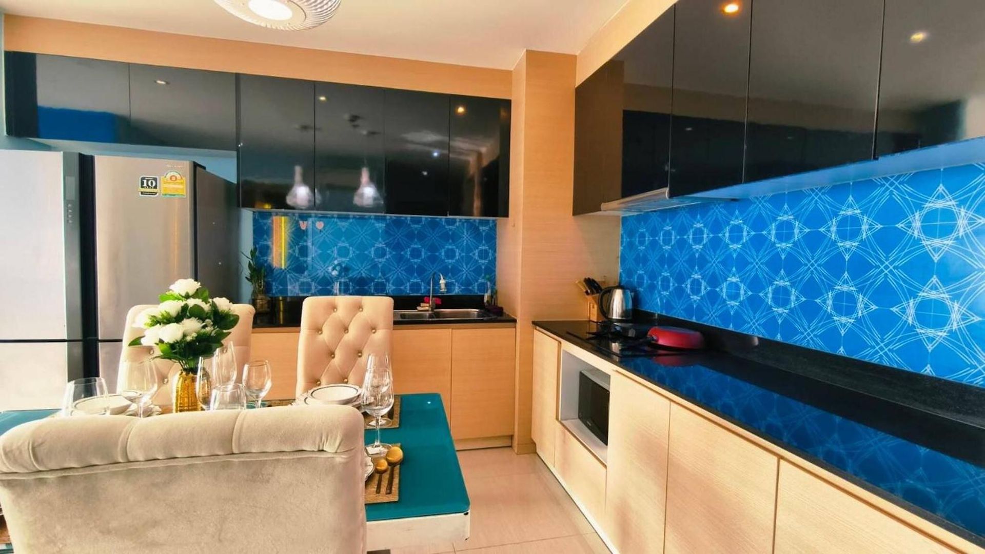 Apartment Luxury 2-bedroom Sea View Escape Pattaya