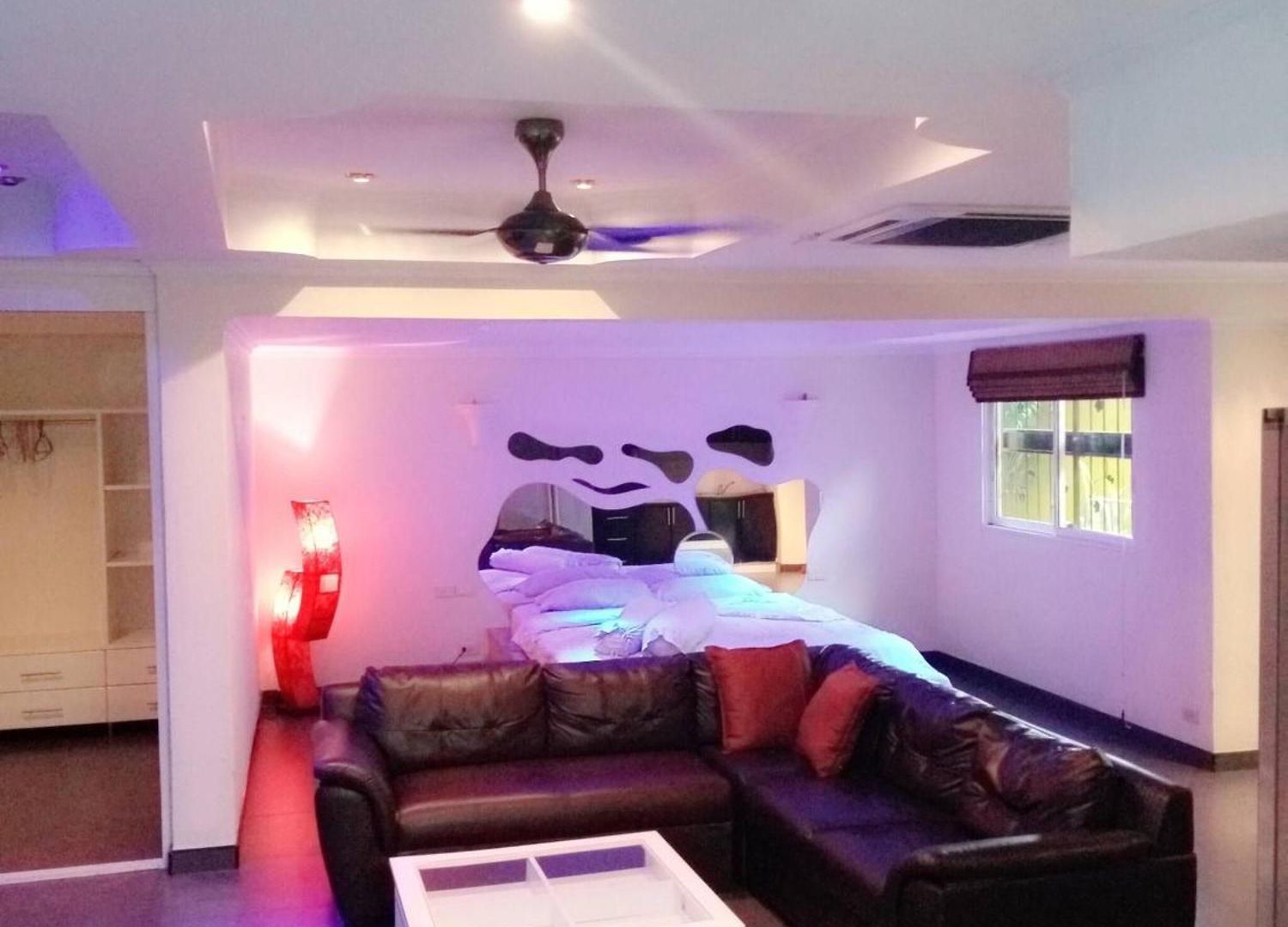 อพาร์ทเม้น 75 Sqm Type Jacuzzi 101a