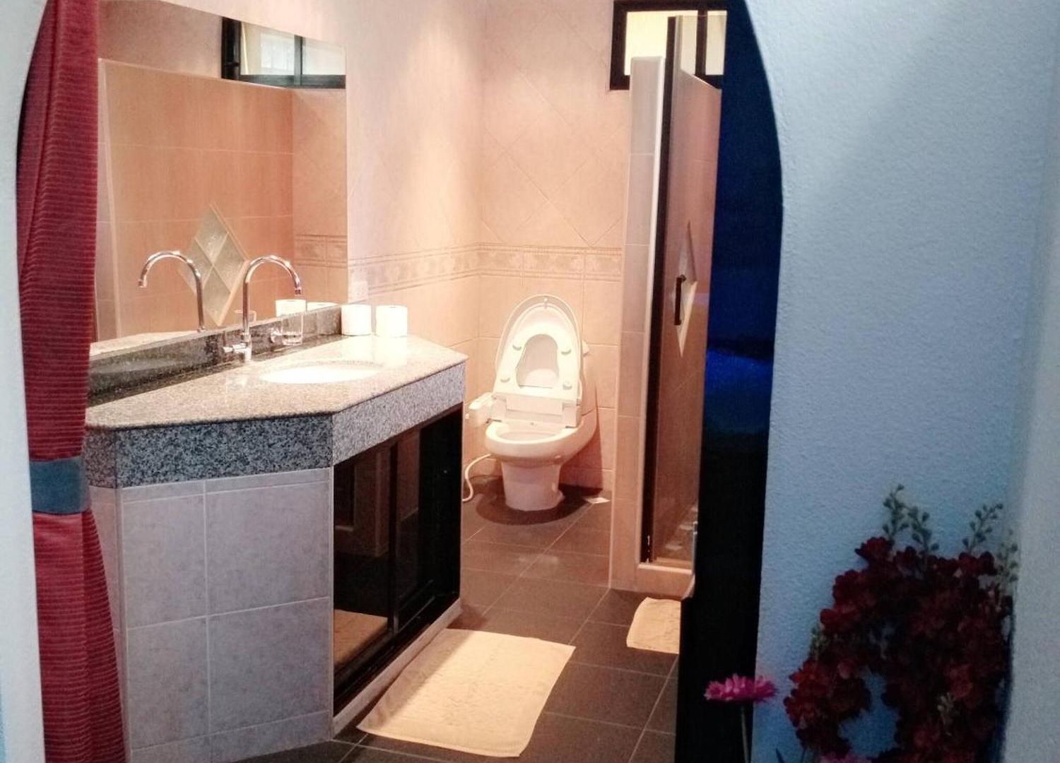 อพาร์ทเม้น 75 Sqm Type Jacuzzi 101a