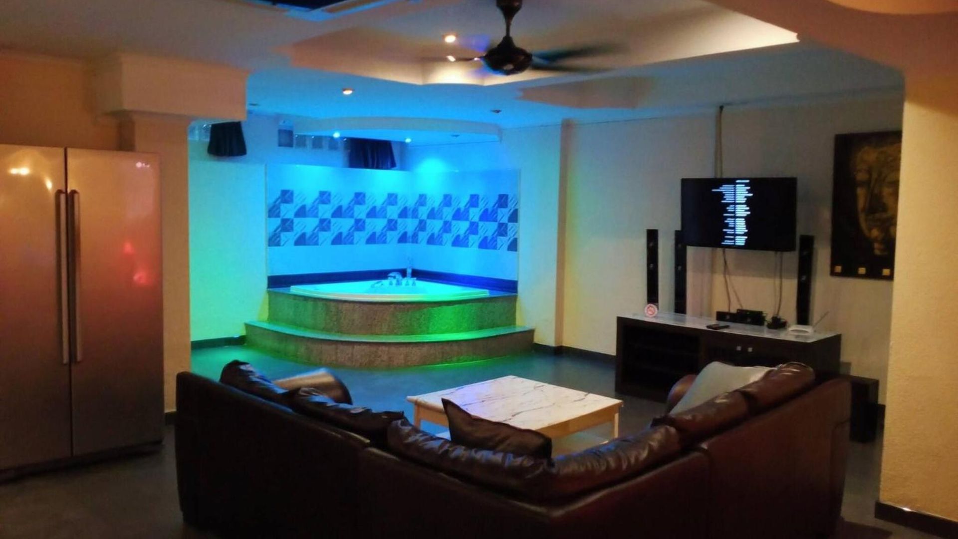 75 Sqm Type Jacuzzi 101a Pattaya