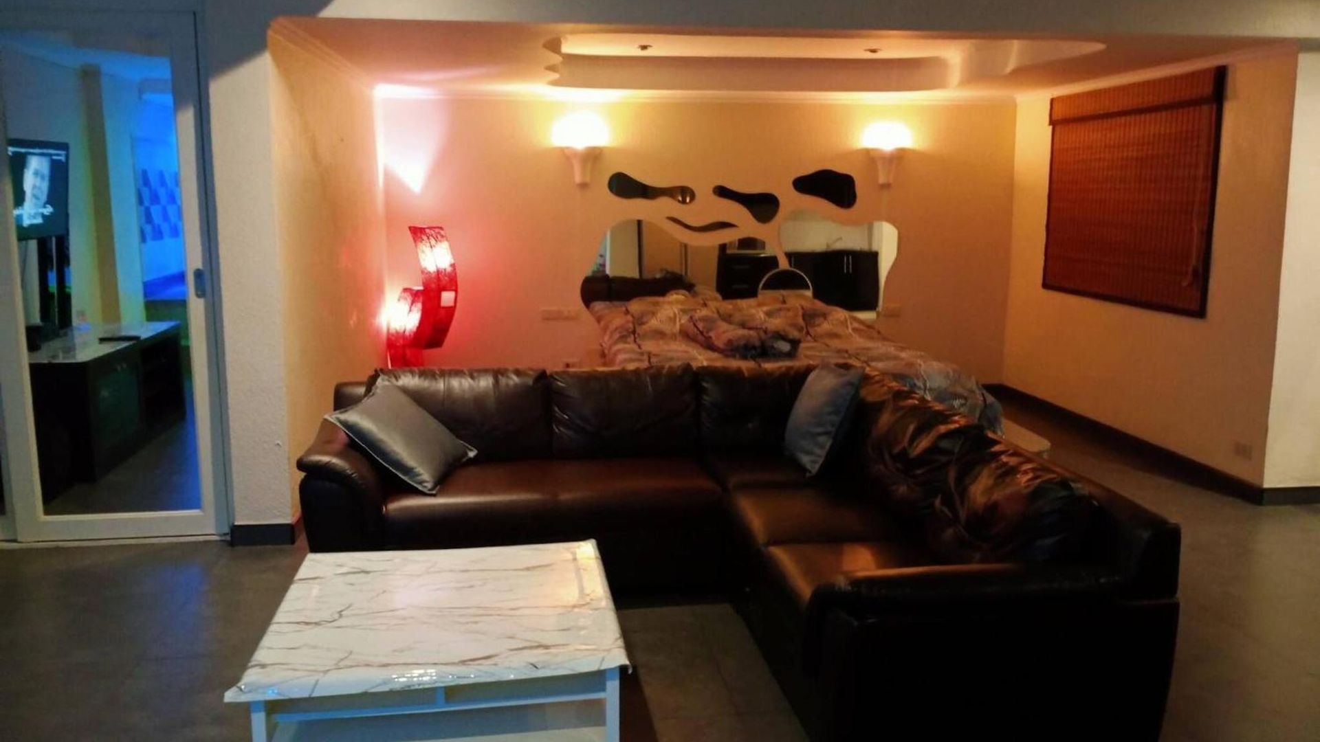 75 Sqm Type Jacuzzi 101a อพาร์ทเม้น