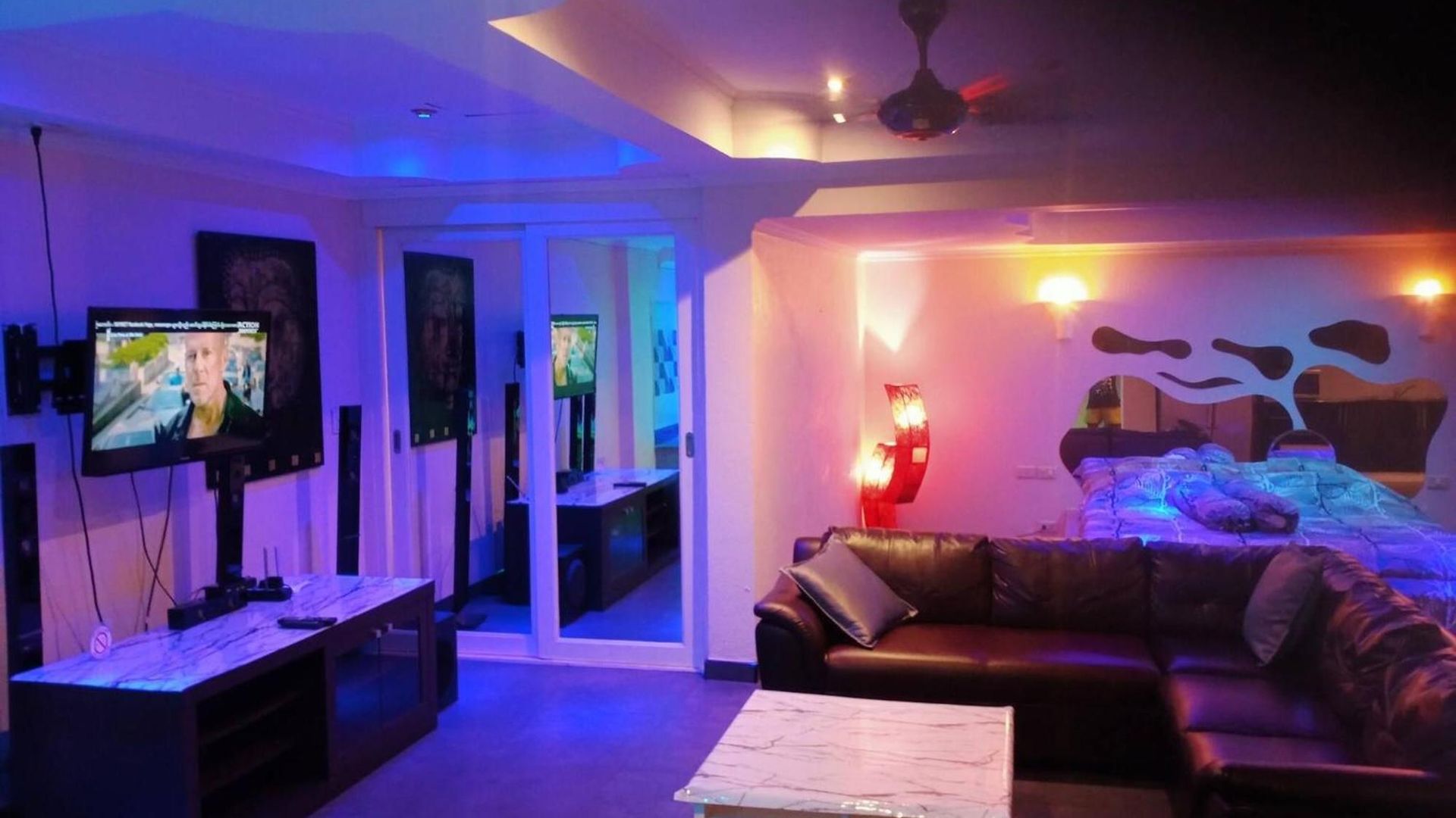 75 Sqm Type Jacuzzi 101a อพาร์ทเม้น *