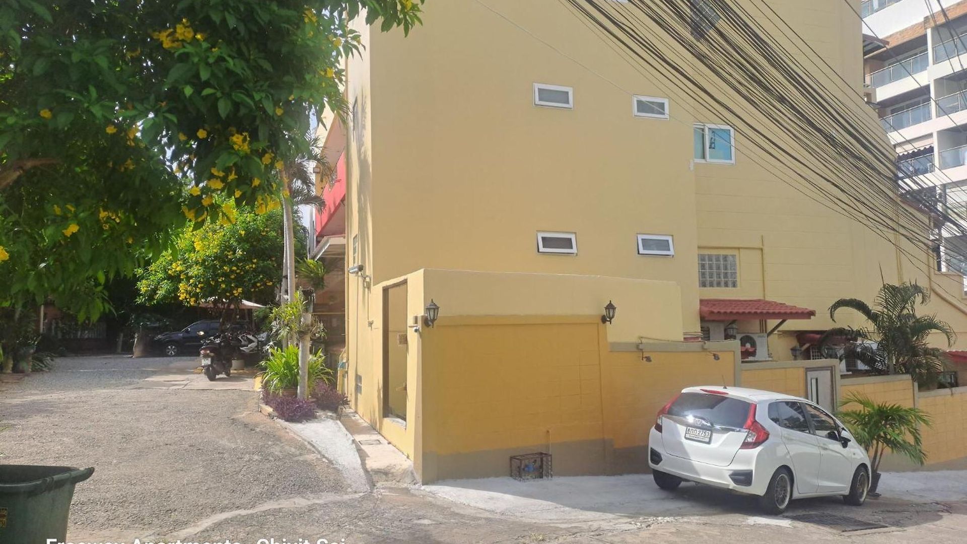 Spacious 65sqm Luxury Loft Type 101b Pattaya