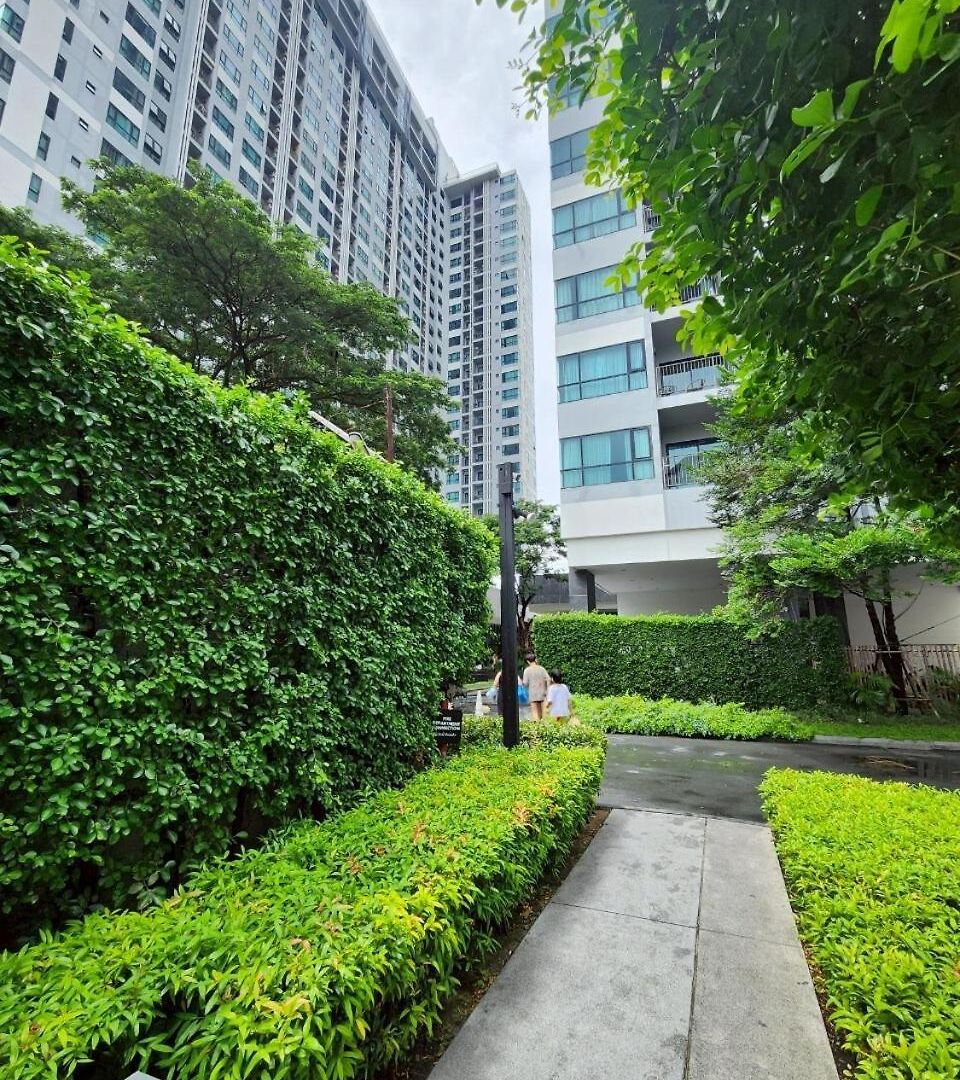 The Base Pattaya, High Floor, Seaview อพาร์ทเม้น