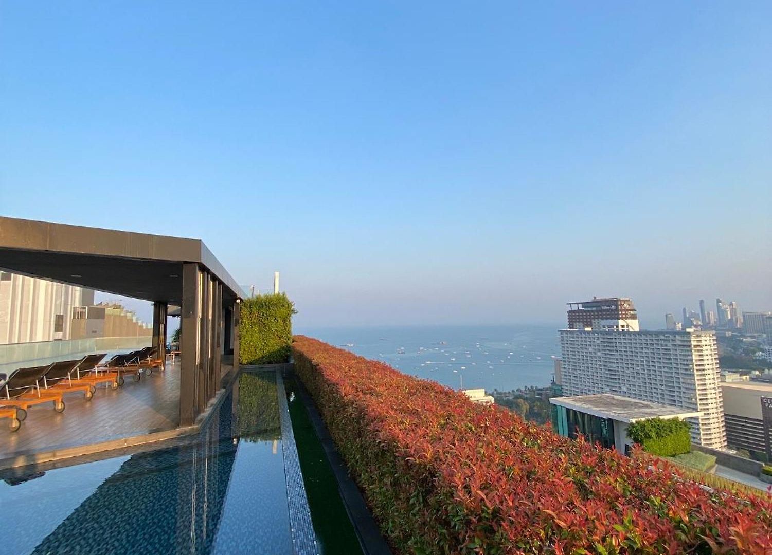 The Base Pattaya, High Floor, Seaview *
