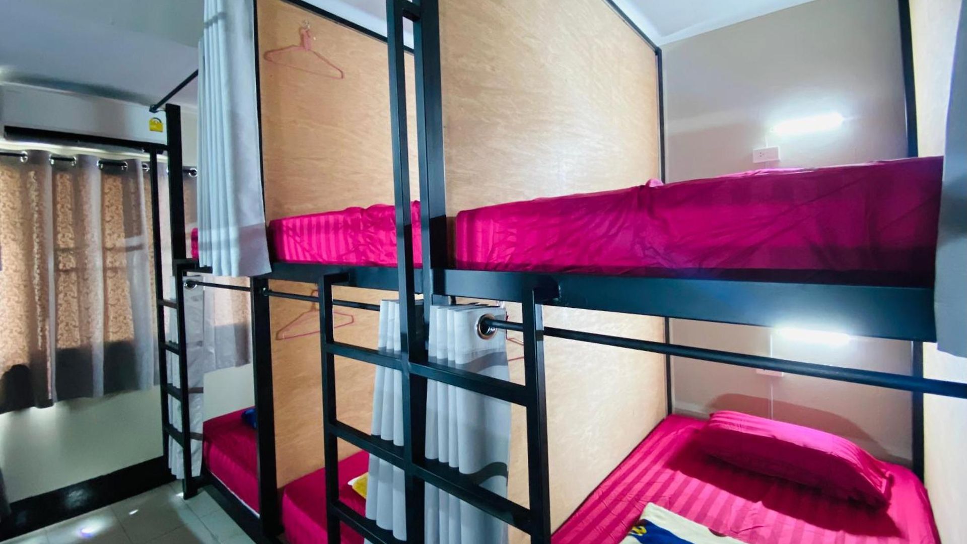 ที่พัก Jomstay