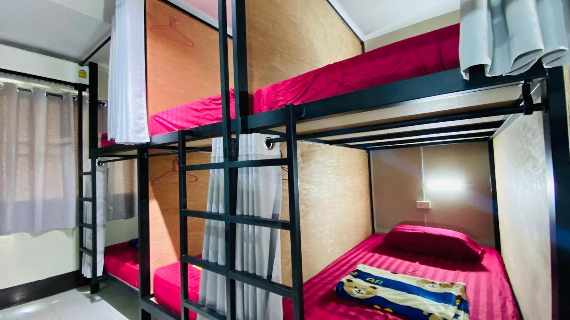 Jomstay *