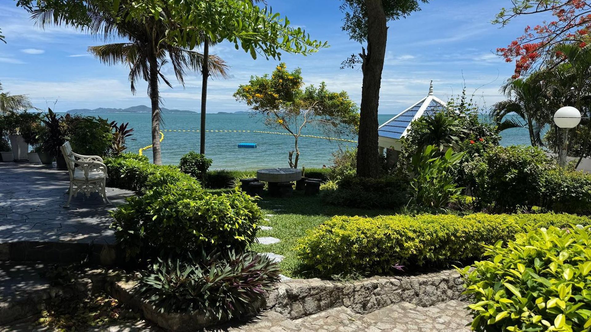 Park * Pattaya