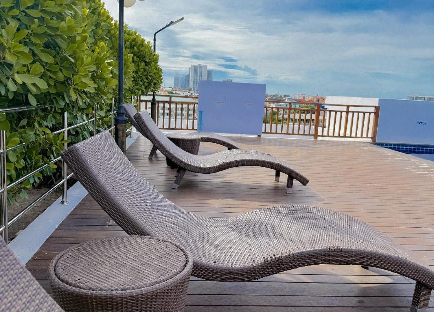 Vareena Palace Pattaya