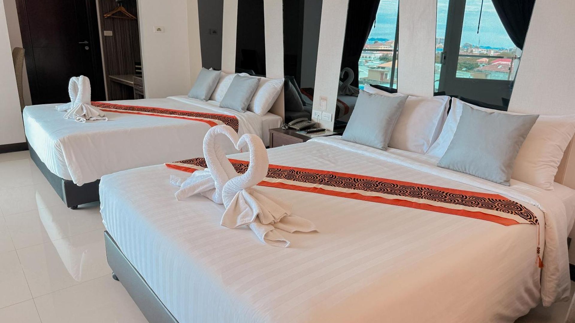 Vareena Palace Pattaya