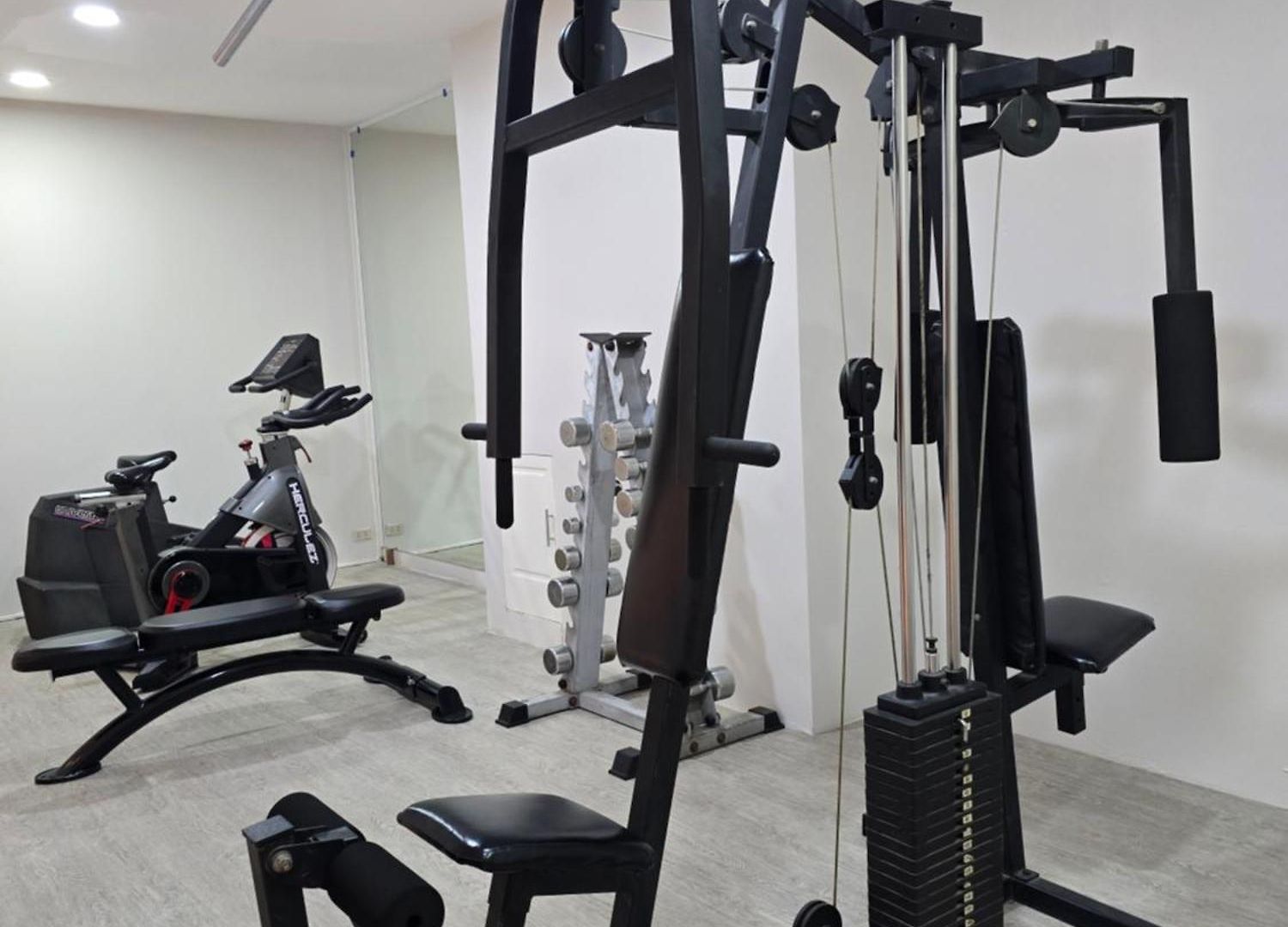Cloudotel Walking Street โรงแรม 4*