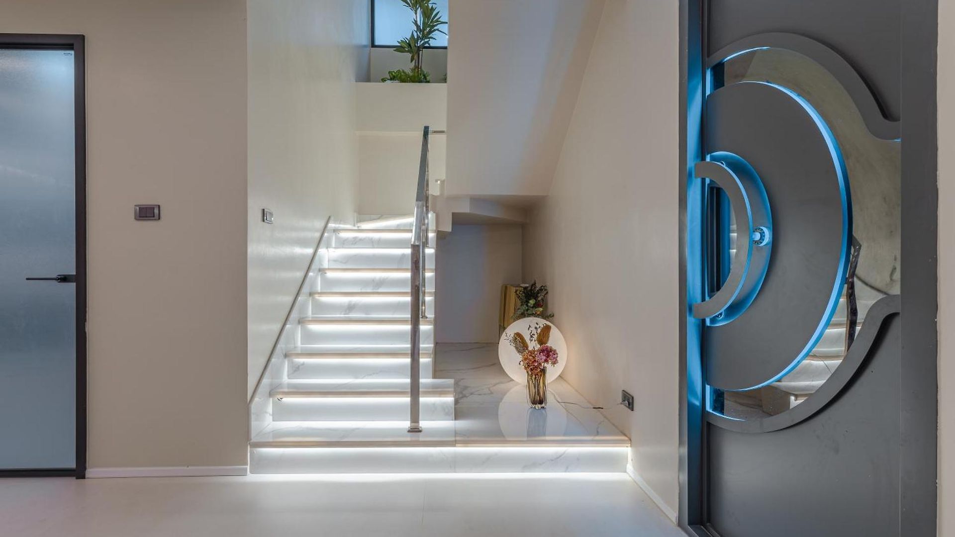 T M L-urban Exquisite Pool -4 Bedrooms & 6 Bathrooms - Private Ktv - Prime Location -family & Group Villa