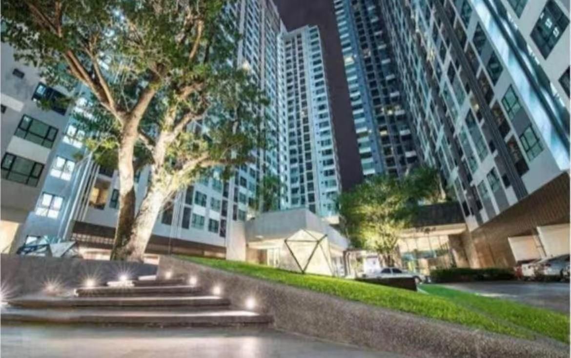 อพาร์ทเม้น High Floor Sea View 3min Walk Infinity Pool Location The Base *
