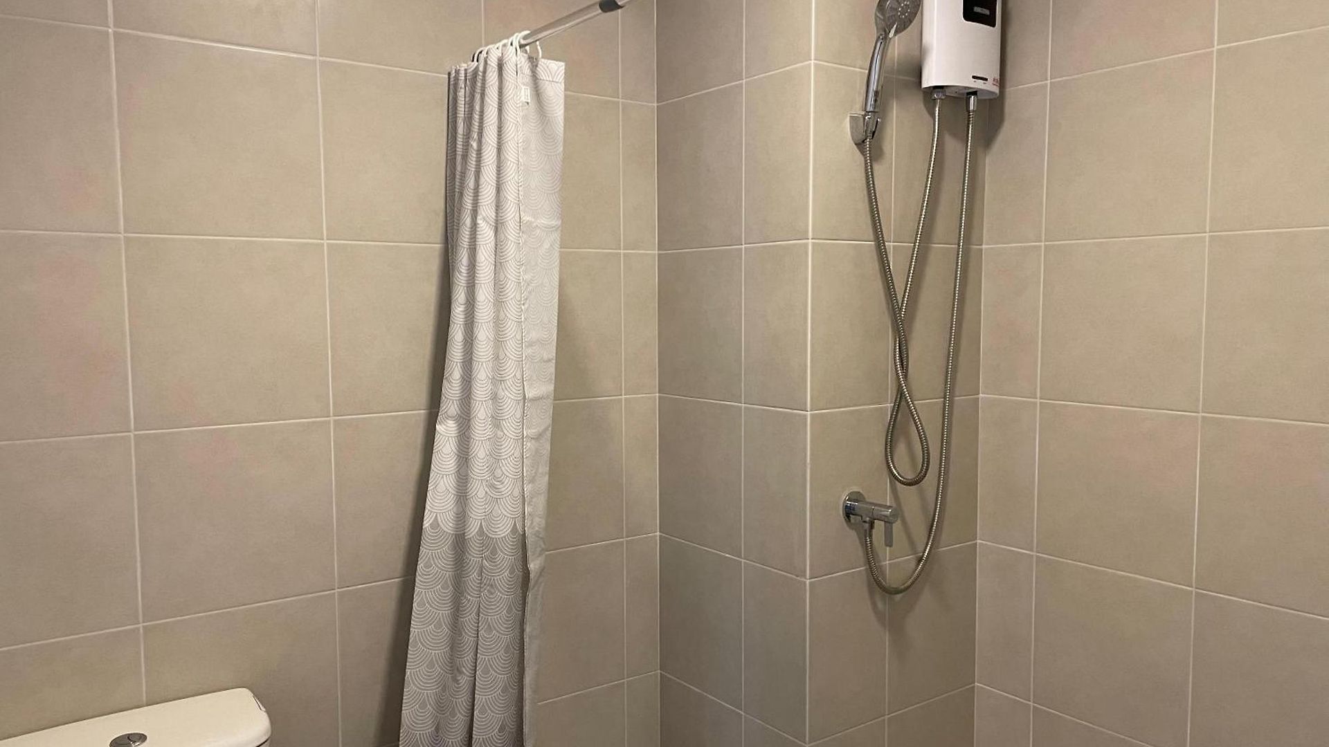 Vay Pothisan Ii Apartment