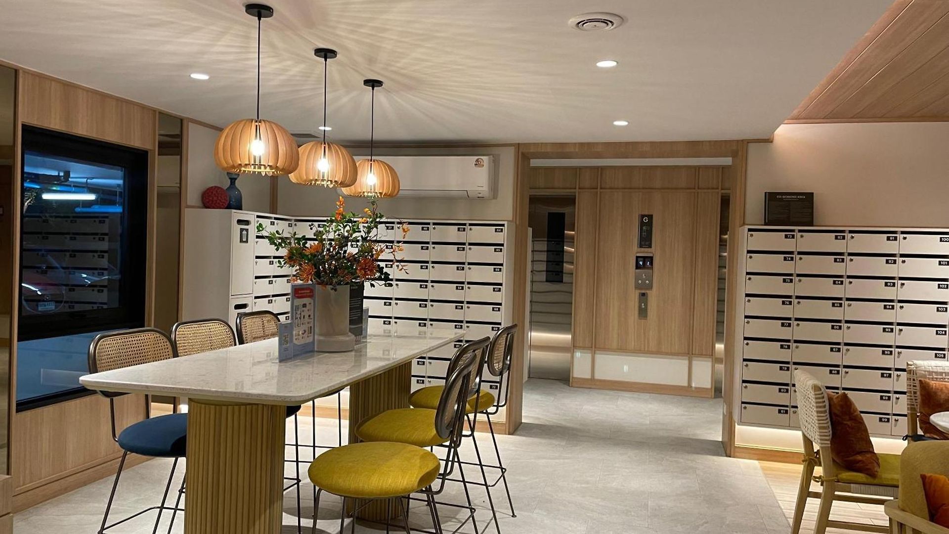 Vay Pothisan Ii Apartment *