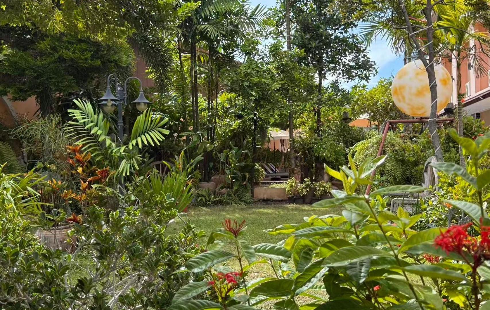 Mido Pattaya
