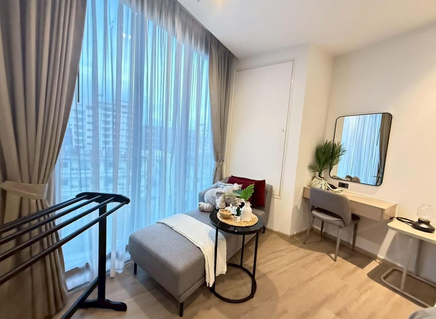 Edge By Kansiree โรงแรม
