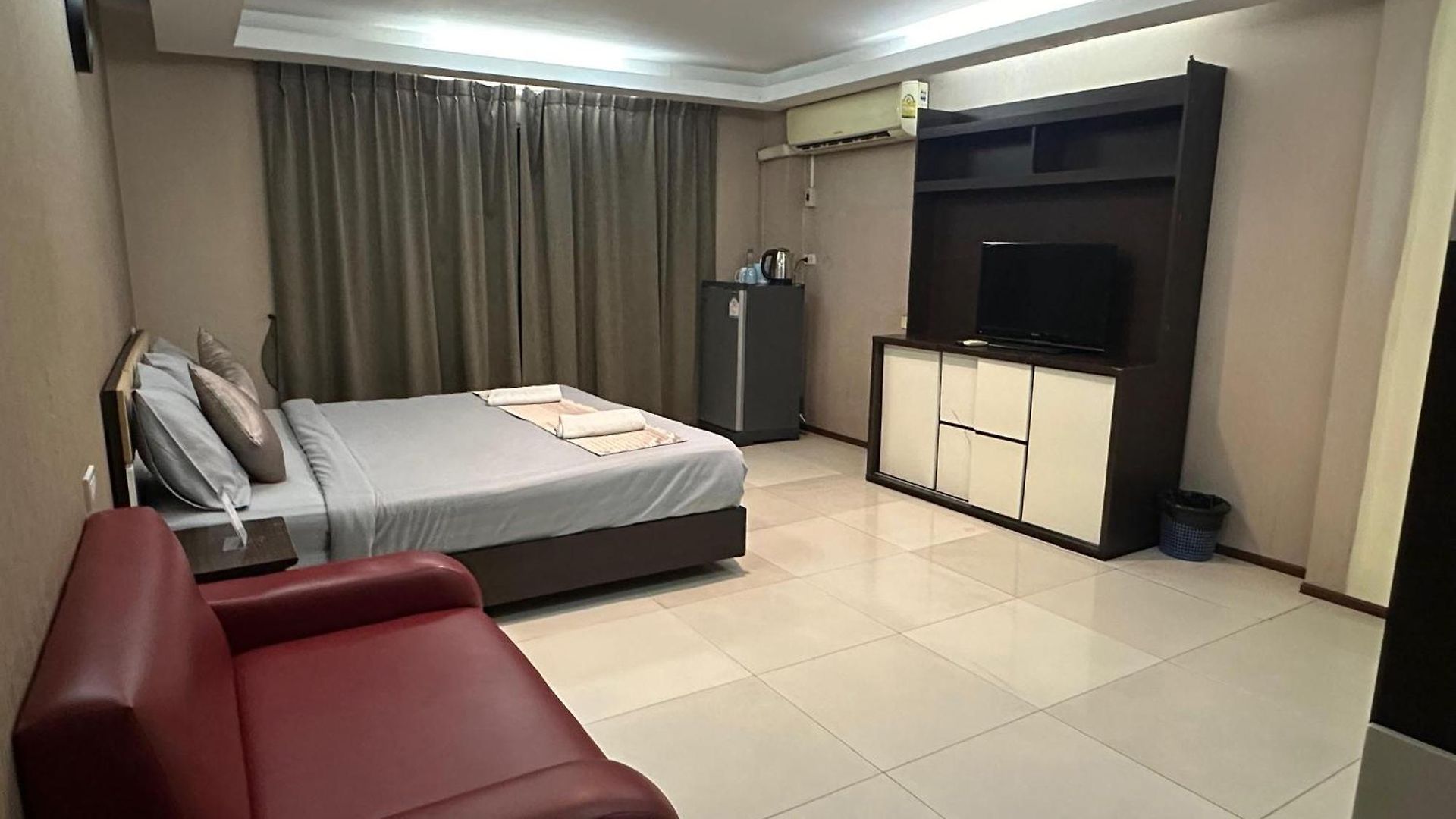 House Of 2* Pattaya