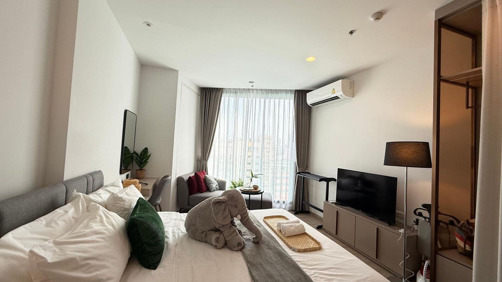 Edge By Kansiree โรงแรม 4*
