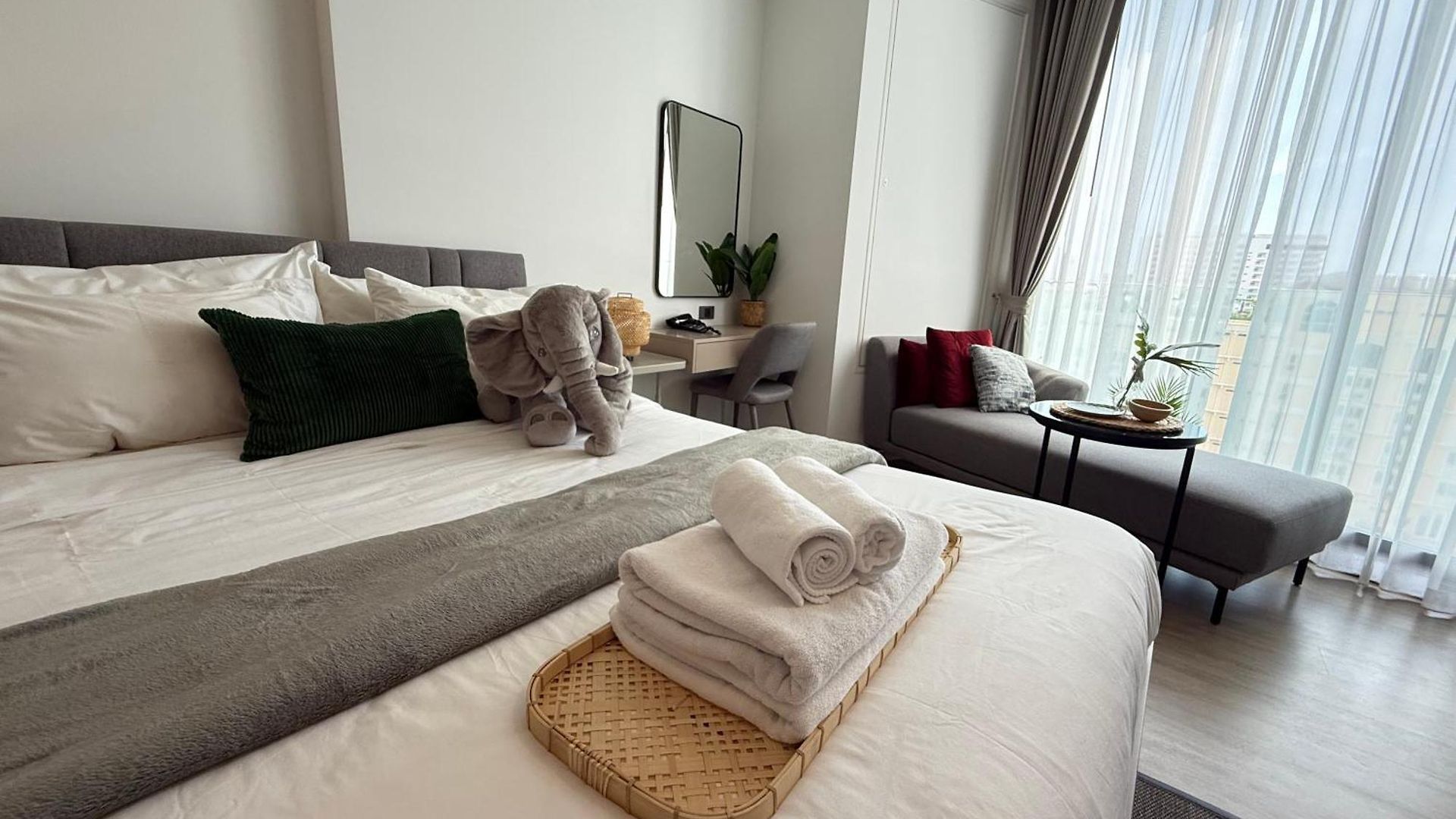 Edge By Kansiree โรงแรม Pattaya