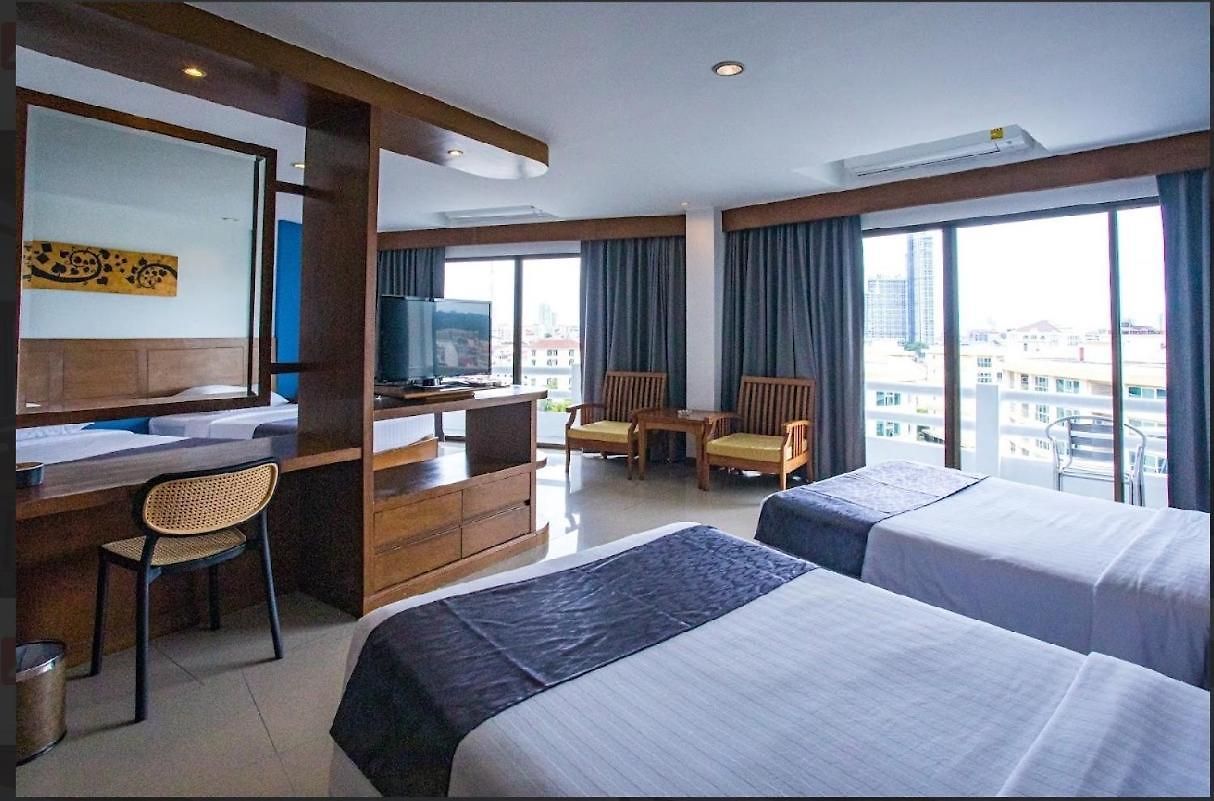 โรงแรมรอยัลพาเลซ โรงแรม 3*