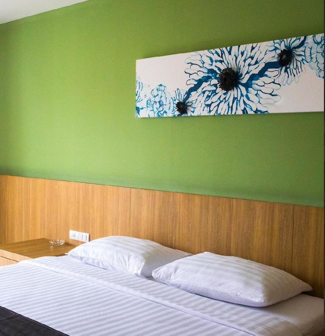 โรงแรมรอยัลพาเลซ 3* Pattaya