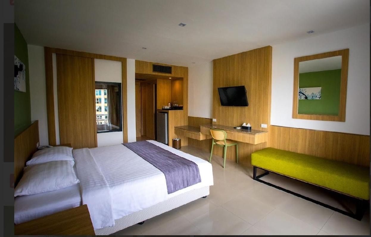 โรงแรมรอยัลพาเลซ โรงแรม