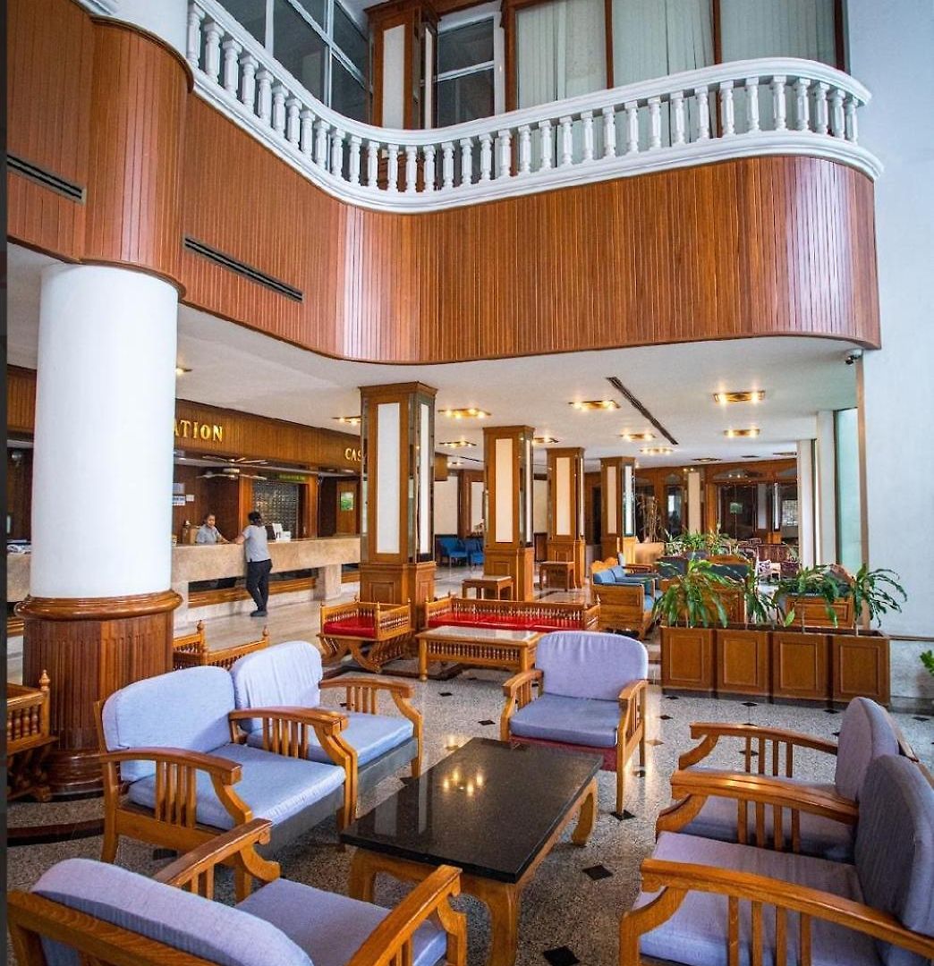 โรงแรมรอยัลพาเลซ 3*