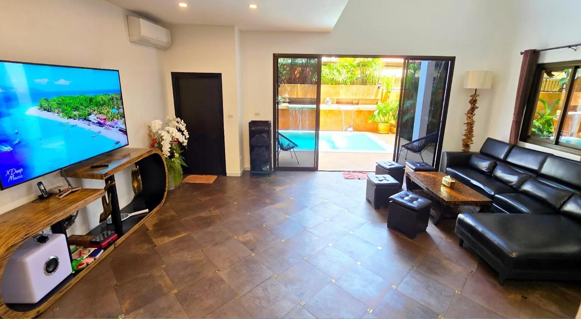 Wowland Luxury Pool Walking Street *