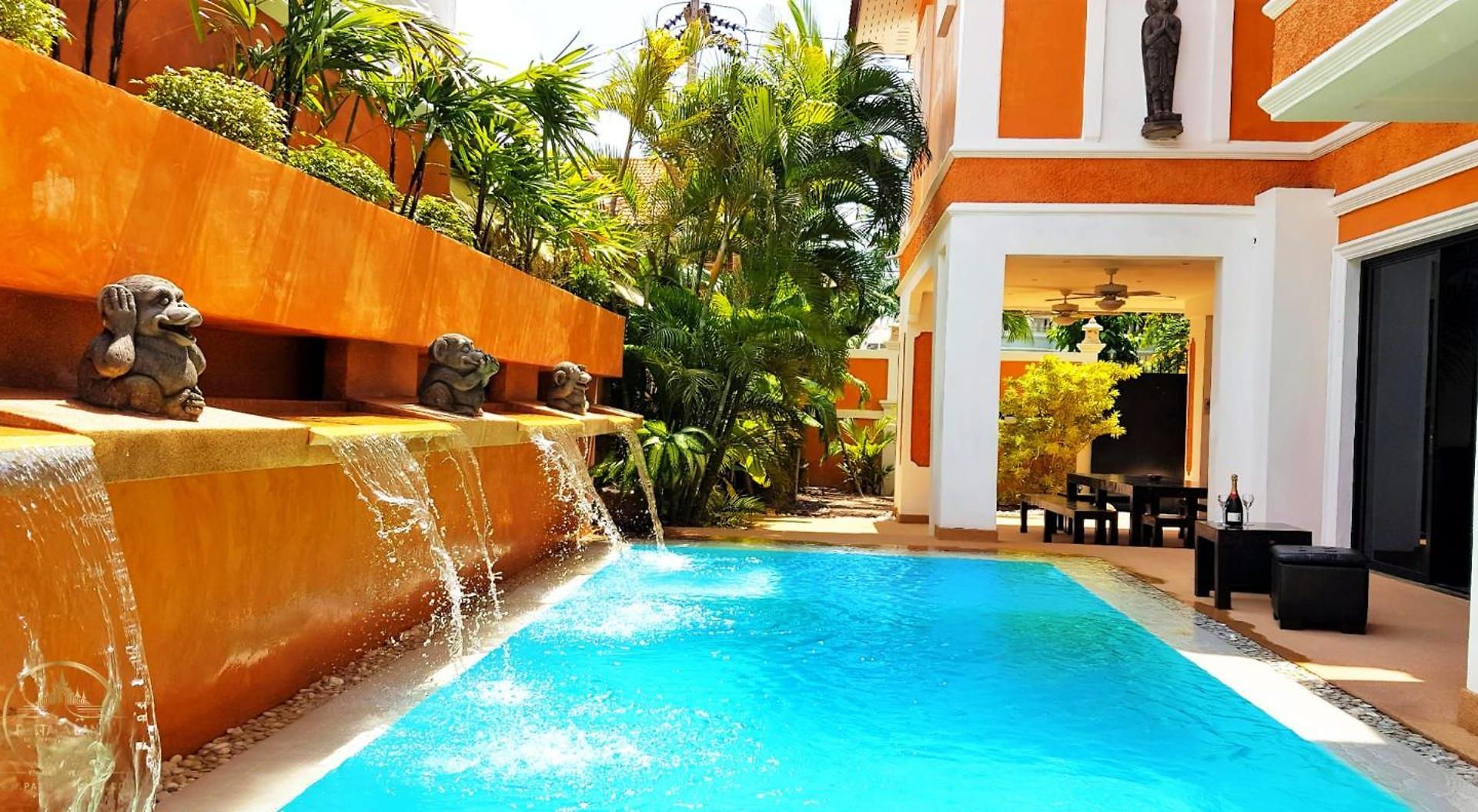 วิลล่า Wowland Luxury Pool Walking Street *